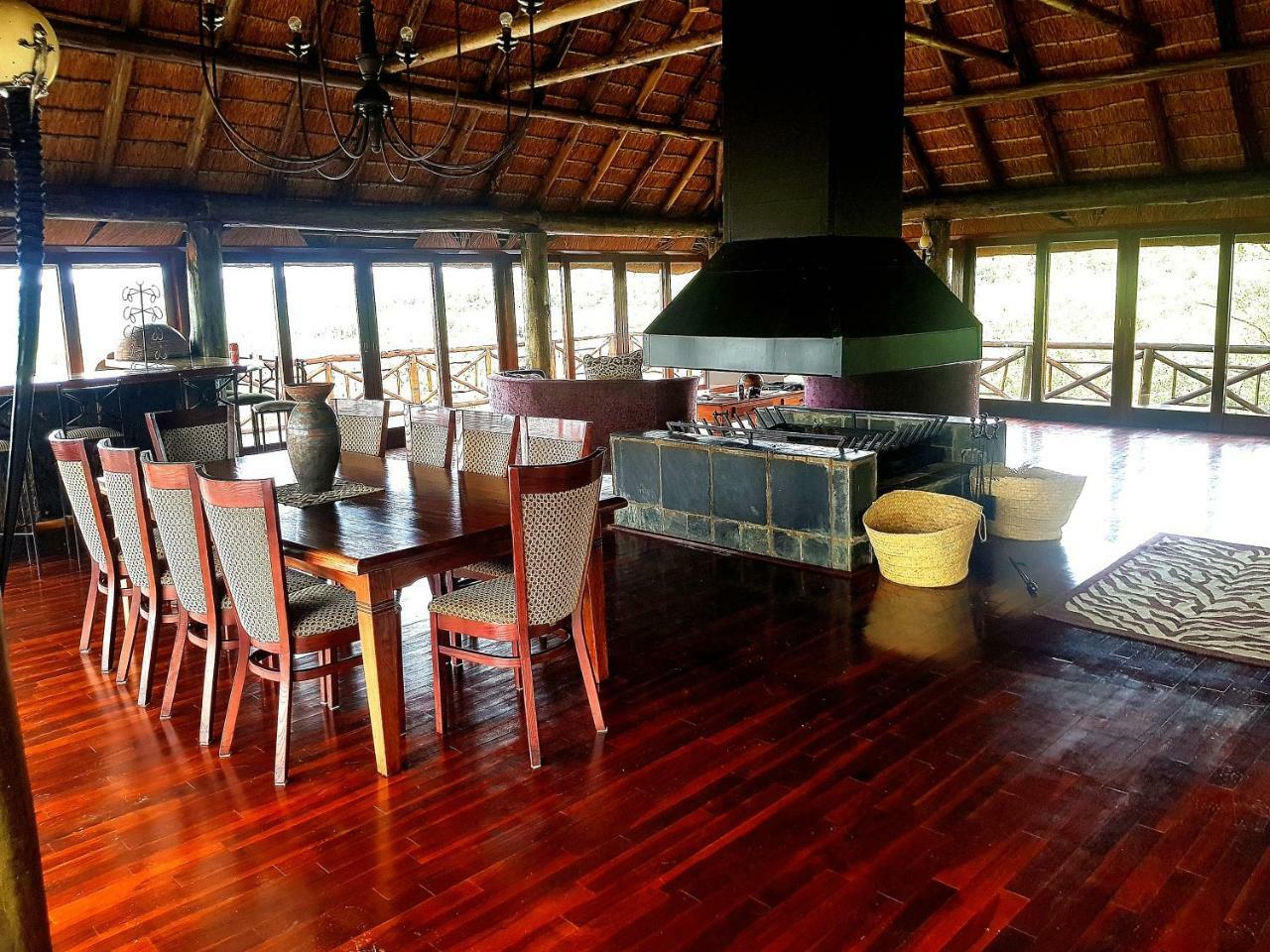 Sekala Private Game Lodge Заповедник Велгевонден Экстерьер фото